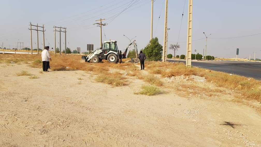 🛑 اماده سازی بستر فضای شهری جهت درخت کاری