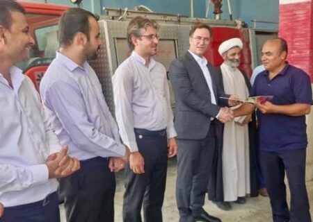 آتش‌نشانان اهرم‌ تقدیر شدند